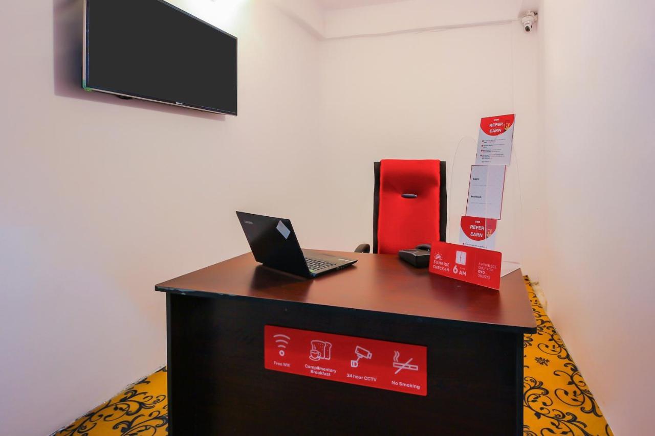 OYO 17168 Hz Lodge Hajdarabad Zewnętrze zdjęcie